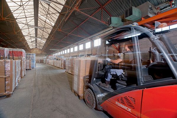 Logistique fabricant tôle industrielle